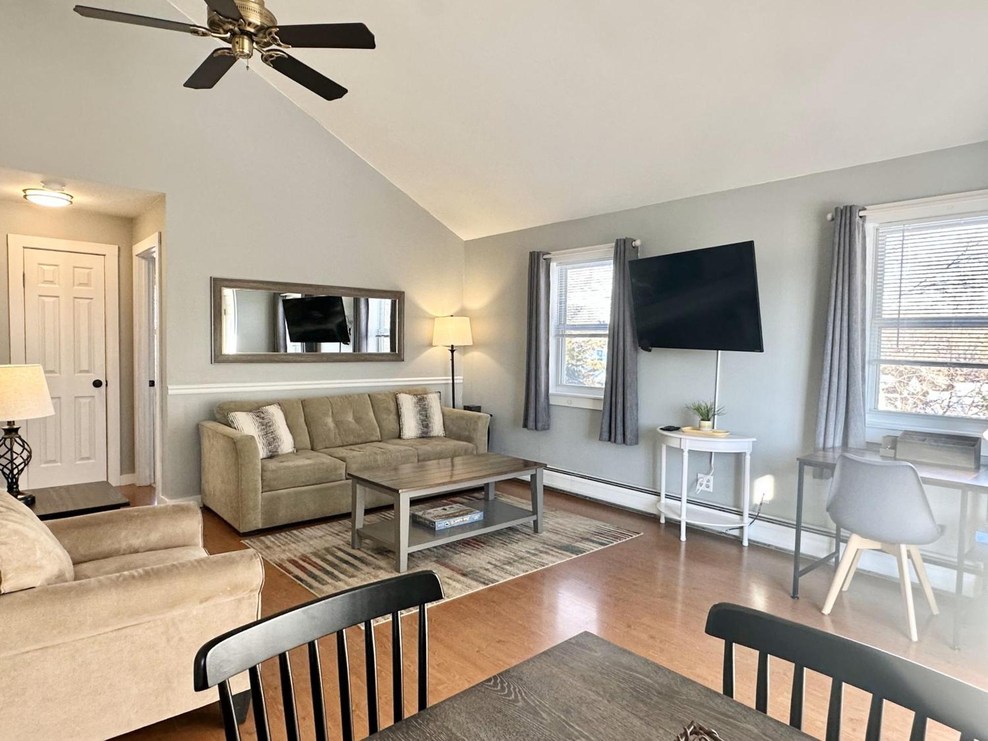 2 Bedroom Home W/ Pondside View Backyard Maine Escape Bar Harbor Eksteriør billede
